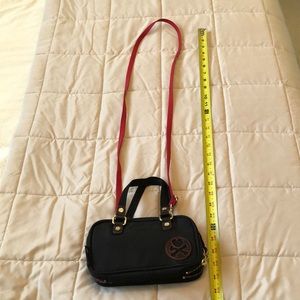 Multi compartment small purse